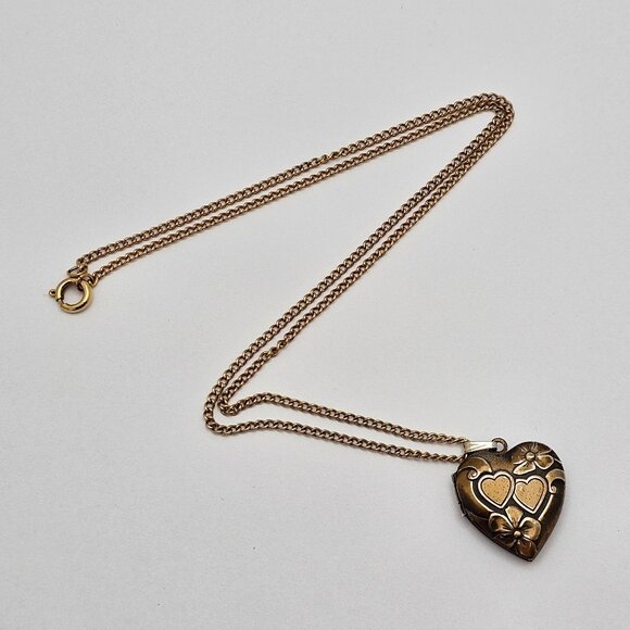 VTG Gold/BrassTone Floral Heart Locket Necklace Chain Link Romantic Gift Jewelry - Picture 6 of 16